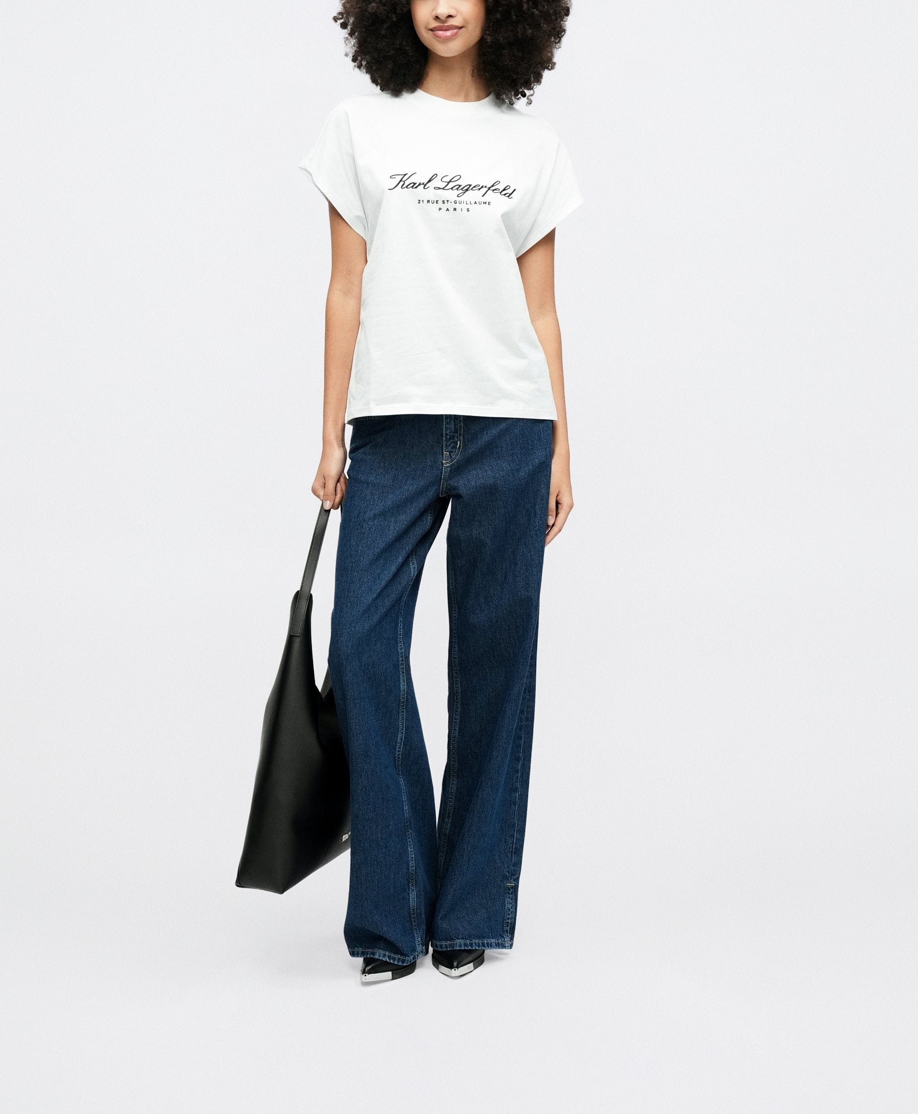 Дамска тениска Women's t-shirt Karl Lagerfeld
A2W17129 100 White lifestyle view