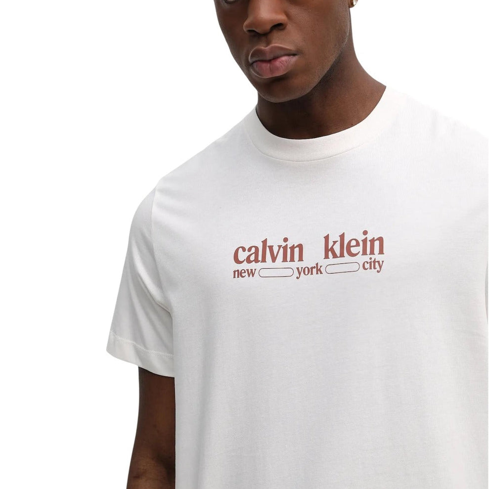 Мъжка тениска Calvin Klein Jeans Men T-shirt LV14RE831G YBH Close-Up