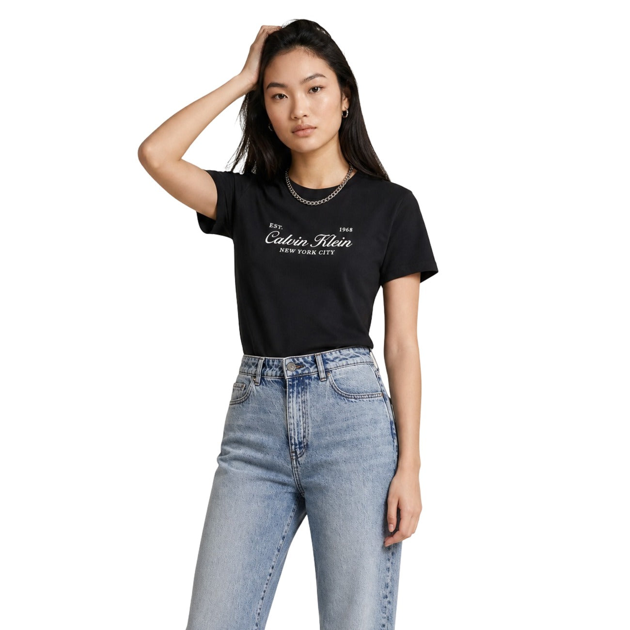 Дамска черна тениска Calvin Klein Jeans Women T-shirt LV047G804G UB1 Front View