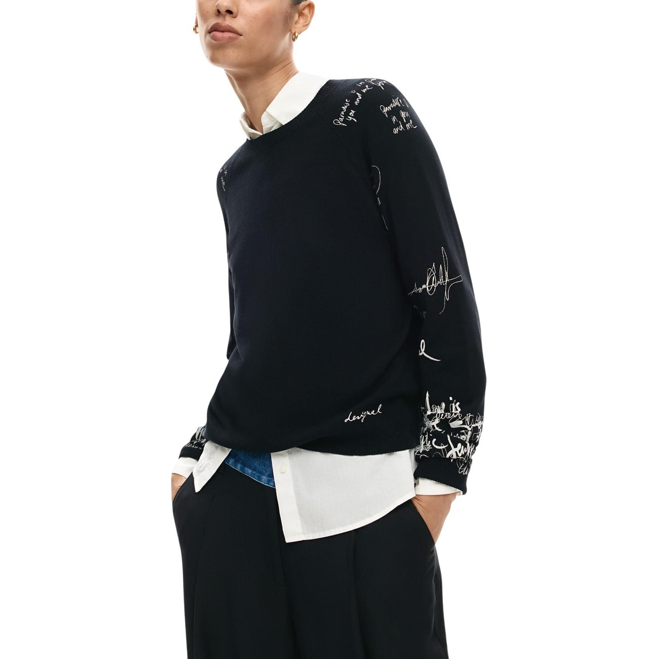 Дамски пуловер Desigual Women Sweater 26SWJF102000 Front View