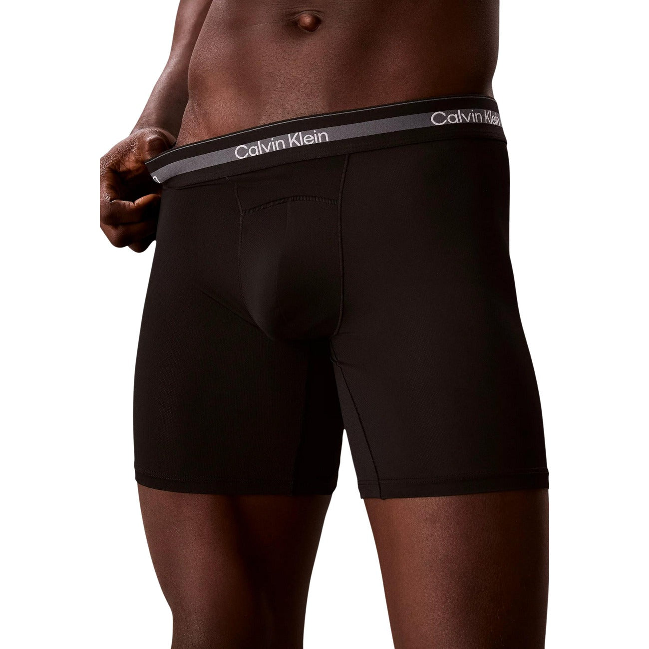 Мъжки боксерки Calvin Klein Men 3-Pack Boxers LV00NB4538 UB1 Close-Up