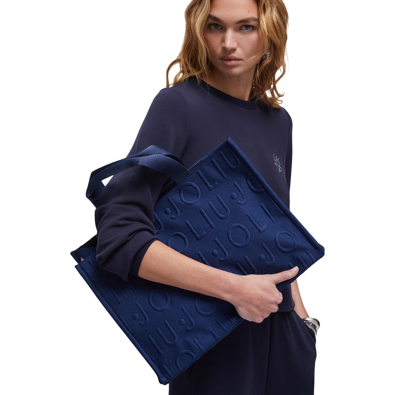 Дамска чанта Liu Jo Women Tote Bag 2A6026 T0300 94111 Model View